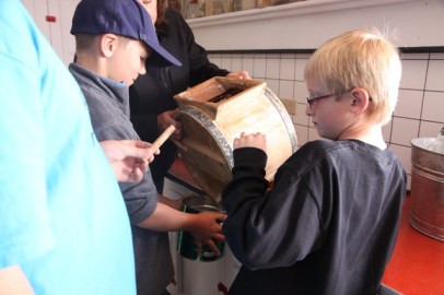 The Big Piney 4th Grade visits the Historic Sommers Ranch Homestead in Pinedale, Wyoming where they experienced life as a homesteader, including seperating milk and churning butter