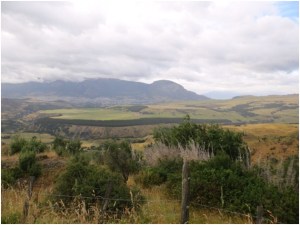 Northern Patagonia with capital of Patagonia in the background— Coyhaique, Chile